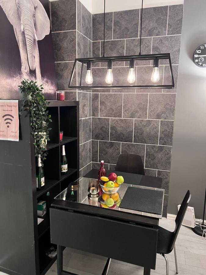 Elegant Private Room Oslo Central - Grunerlokka 1Km From Oslo S Station Ngoại thất bức ảnh