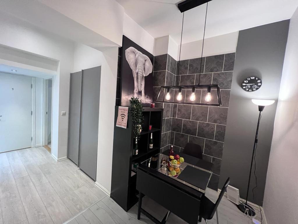 Elegant Private Room Oslo Central - Grunerlokka 1Km From Oslo S Station Ngoại thất bức ảnh